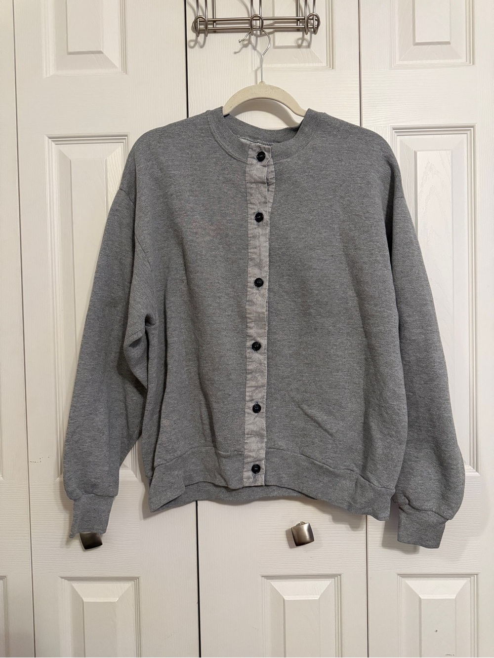 Jerzees Gray Button-Front Sweatshirt Cardigan Crewneck Relaxed Fit